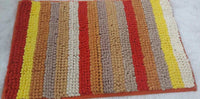Tapete Macarrão Colorido.. Tamanho 40cm x 60cm