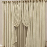 Cortina de Parede Oxford com Voal